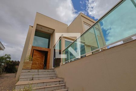 Entrada  de casa de condomínio para alugar com 5 quartos, 480m² em Alphaville - Lagoa dos Ingleses, Nova Lima