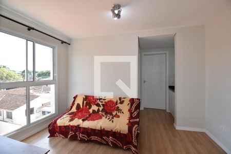 Sala de apartamento para alugar com 1 quarto, 30m² em Cristo Rei, Curitiba