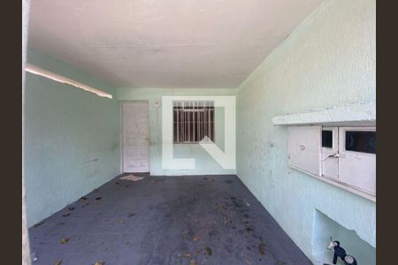 Casa à venda com 4 quartos, 202m² em Parque Capuava, Santo André