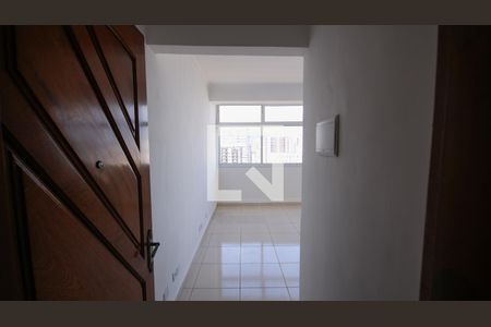 Sala de apartamento para alugar com 1 quarto, 69m² em Guilhermina, Praia Grande