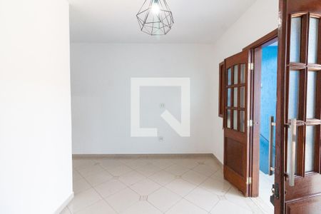 Sala de casa à venda com 2 quartos, 250m² em Jardim das Vertentes, São Paulo