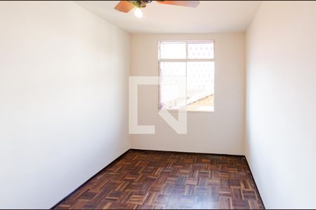 Quarto 1 de apartamento à venda com 2 quartos, 45m² em Carlos Prates, Belo Horizonte