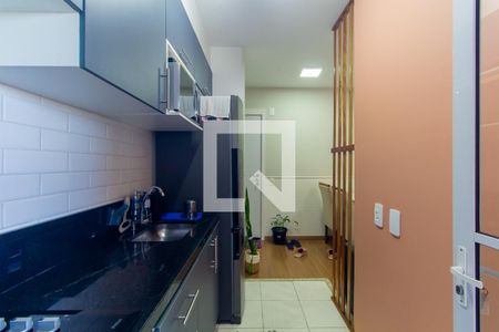 Cozinha de apartamento à venda com 2 quartos, 45m² em Jardim Adutora, São Paulo