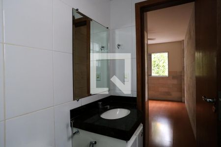Banheiro da Suíte de apartamento à venda com 3 quartos, 112m² em Sagrada Família, Belo Horizonte