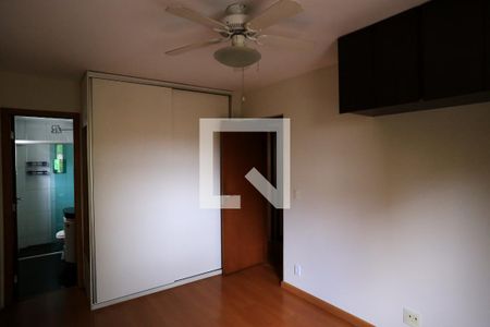 Suíte de apartamento à venda com 3 quartos, 112m² em Sagrada Família, Belo Horizonte
