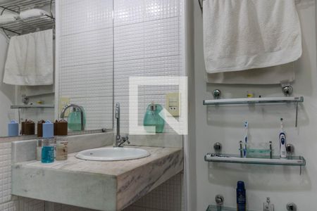 Banheiro da Suíte de apartamento à venda com 3 quartos, 84m² em Padre Eustáquio, Belo Horizonte