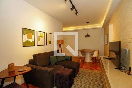 Sala de Estar e Jantar de apartamento para alugar com 2 quartos, 79m² em Consolação, São Paulo