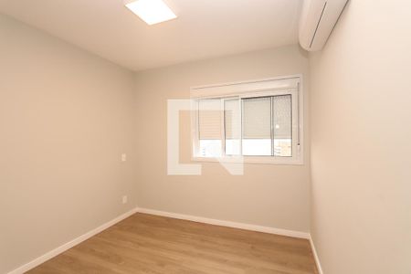 Suite de apartamento para alugar com 2 quartos, 73m² em Vila Suzana, São Paulo