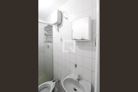 Banheiro de casa para alugar com 1 quarto, 40m² em Guaratiba, Rio de Janeiro