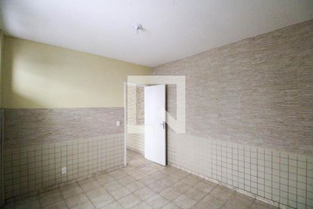 Quarto de casa para alugar com 1 quarto, 40m² em Guaratiba, Rio de Janeiro