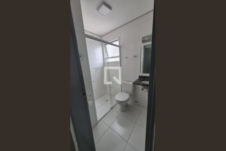 Banheiro de apartamento para alugar com 3 quartos, 74m² em Vila Sao Sebastiao, Mogi das Cruzes