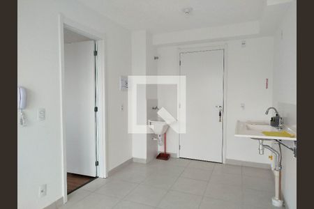 Sala/Cozinha de apartamento para alugar com 1 quarto, 28m² em Penha de França, São Paulo