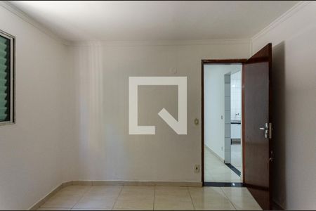 Quarto 1 de apartamento para alugar com 2 quartos, 45m² em Parque Pan Americano, São Paulo