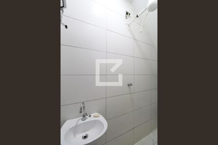 Lavabo de casa para alugar com 2 quartos, 100m² em Luz, São Paulo