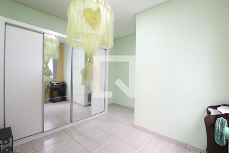 Quarto 2 de casa para alugar com 2 quartos, 100m² em Luz, São Paulo