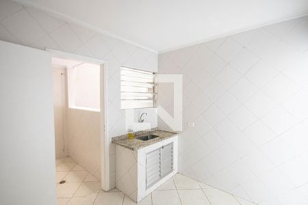 Cozinha de apartamento para alugar com 1 quarto, 45m² em Vila Maria, São Paulo