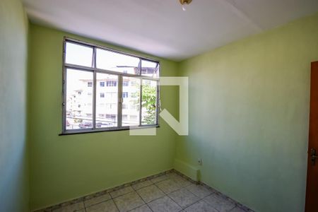 Quarto 1 de apartamento para alugar com 2 quartos, 90m² em Del Castilho, Rio de Janeiro