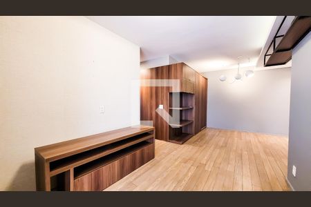 Sala de apartamento à venda com 3 quartos, 84m² em Taquaral, Campinas