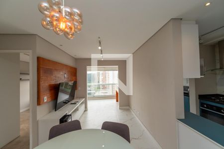 Sala de apartamento para alugar com 2 quartos, 69m² em Empresarial 18 do Forte, Barueri