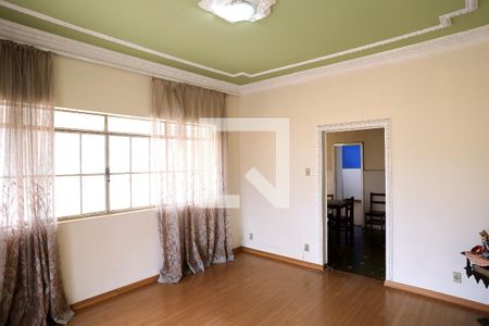 Sala de casa à venda com 5 quartos, 300m² em Renascença, Belo Horizonte