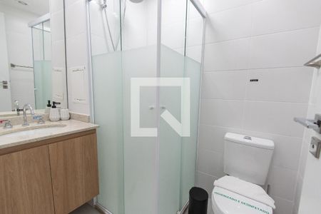 Banheiro de kitnet/studio para alugar com 1 quarto, 25m² em Ipiranga, São Paulo