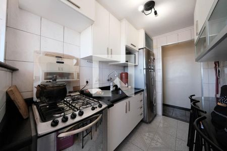 Sala/Cozinha de apartamento à venda com 2 quartos, 56m² em Jardim Danfer, São Paulo