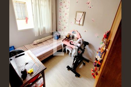 Foto 12 de casa à venda com 2 quartos, 58m² em Sinimbu, Belo Horizonte
