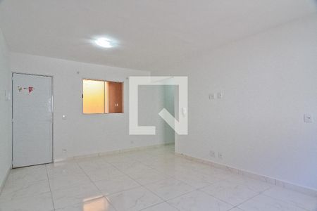 Sala e cozinha de casa para alugar com 1 quarto, 48m² em Parque Sao Luis, São Paulo