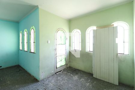 Casa à venda com 3 quartos, 136m² em Vila Mazzei, São Paulo