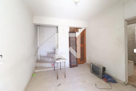 Casa à venda com 3 quartos, 136m² em Vila Mazzei, São Paulo