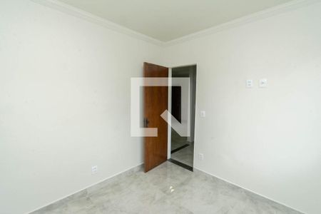 Quarto 1 de apartamento para alugar com 2 quartos, 43m² em Santa Cruz Industrial, Contagem