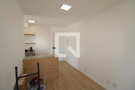 Sala / Cozinha  de apartamento para alugar com 2 quartos, 47m² em Parada Inglesa, São Paulo