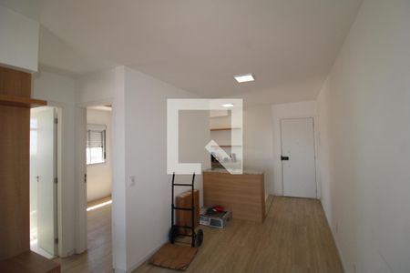 Sala / Cozinha  de apartamento para alugar com 2 quartos, 47m² em Parada Inglesa, São Paulo