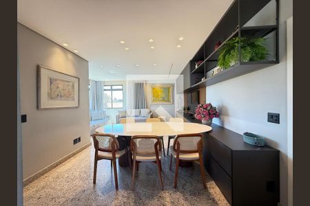 Apartamento à venda com 3 quartos, 97m² em Carmo, Belo Horizonte