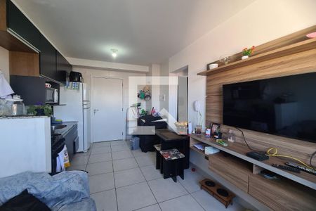 Sala / Cozinha / Area de Serviço de apartamento à venda com 2 quartos, 32m² em Jardim Planalto, São Paulo