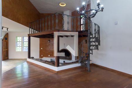 Sala de casa de condomínio para alugar com 4 quartos, 350m² em Condomínio Retiro das Pedras, Brumadinho