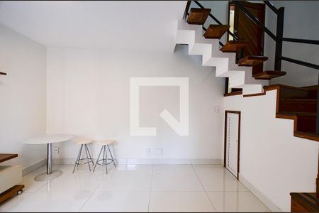 Sala de apartamento para alugar com 1 quarto, 55m² em Lourdes, Belo Horizonte