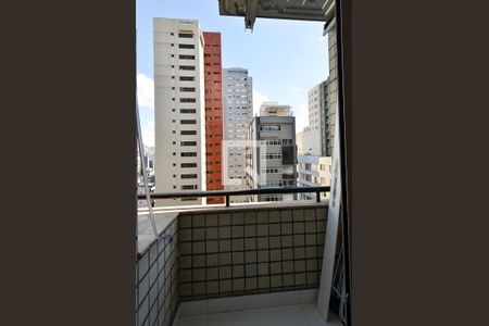 Varanda da Sala de apartamento para alugar com 1 quarto, 55m² em Lourdes, Belo Horizonte