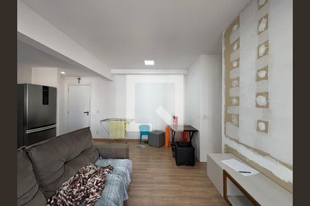 Sala de apartamento para alugar com 3 quartos, 86m² em Vila Gilda, Santo André