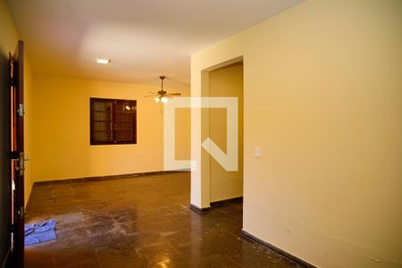 Sala de casa para alugar com 3 quartos, 165m² em Itaipu, Niterói