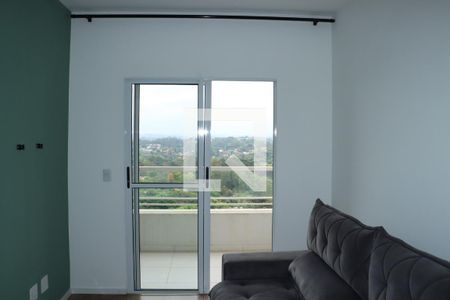 Sala de apartamento para alugar com 2 quartos, 58m² em Jardim Marilu, Cotia