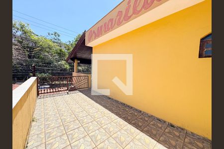 Sacada de casa para alugar com 3 quartos, 140m² em Vila Popular, Várzea Paulista