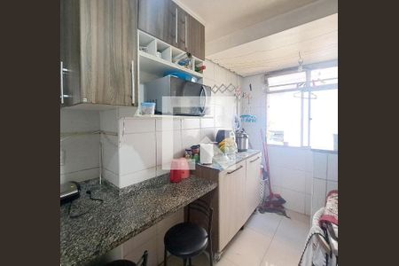 Cozinha de apartamento para alugar com 2 quartos, 44m² em Conceicao, Osasco