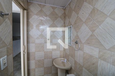 Banheiro Social de casa para alugar com 1 quarto, 45m² em Cidade Satelite Santa Barbara, São Paulo