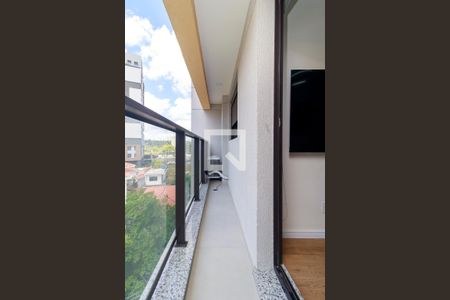Varanda da Sala/Cozinha de kitnet/studio para alugar com 1 quarto, 35m² em Jardim das Acacias, São Paulo