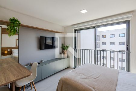 Sala/Quarto de kitnet/studio para alugar com 1 quarto, 30m² em Auxiliadora, Porto Alegre