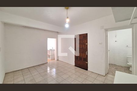 Sala/Quarto de casa para alugar com 1 quarto, 55m² em Vila Ipojuca, São Paulo