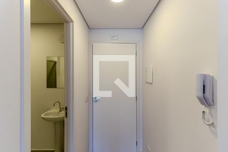 Entrada de kitnet/studio para alugar com 1 quarto, 33m² em República, São Paulo