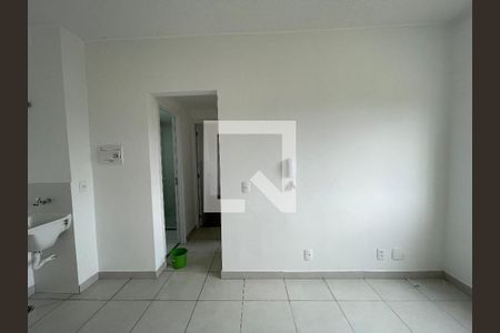 Sala/Cozinha de apartamento para alugar com 2 quartos, 32m² em Jardim Celeste, São Paulo