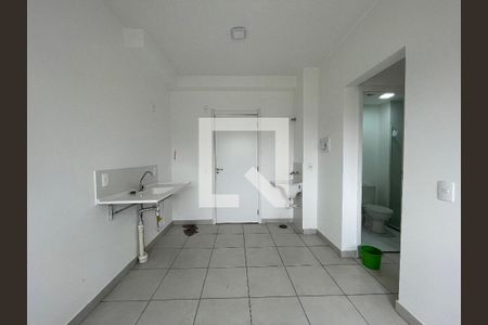 Sala/Cozinha de apartamento para alugar com 2 quartos, 32m² em Jardim Celeste, São Paulo